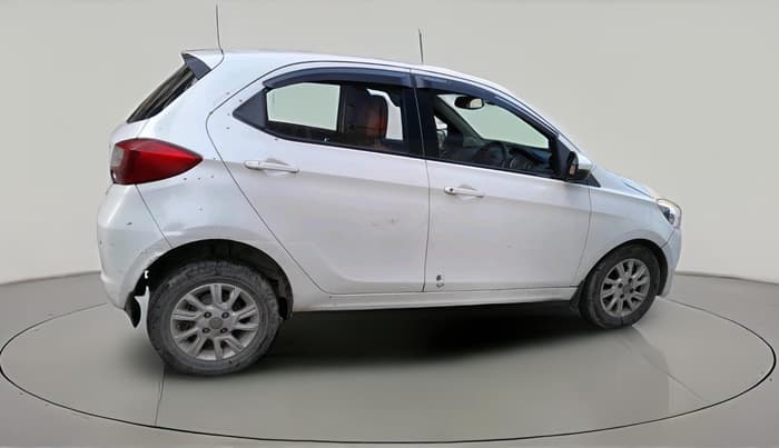 2017 Tata Tiago XZ PETROL, Petrol, Manual, 55,541 km, exterior