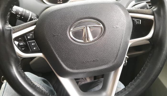 2017 Tata Tiago XZ PETROL, Petrol, Manual, 55,541 km, interior