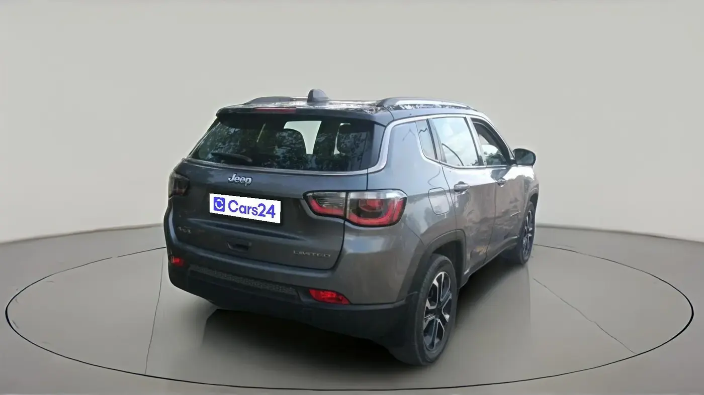 2021 Jeep Compass LIMITED (O) 2.0 DIESEL 4X4 AT, Diesel, Automatic, 1,04,891 km, exterior