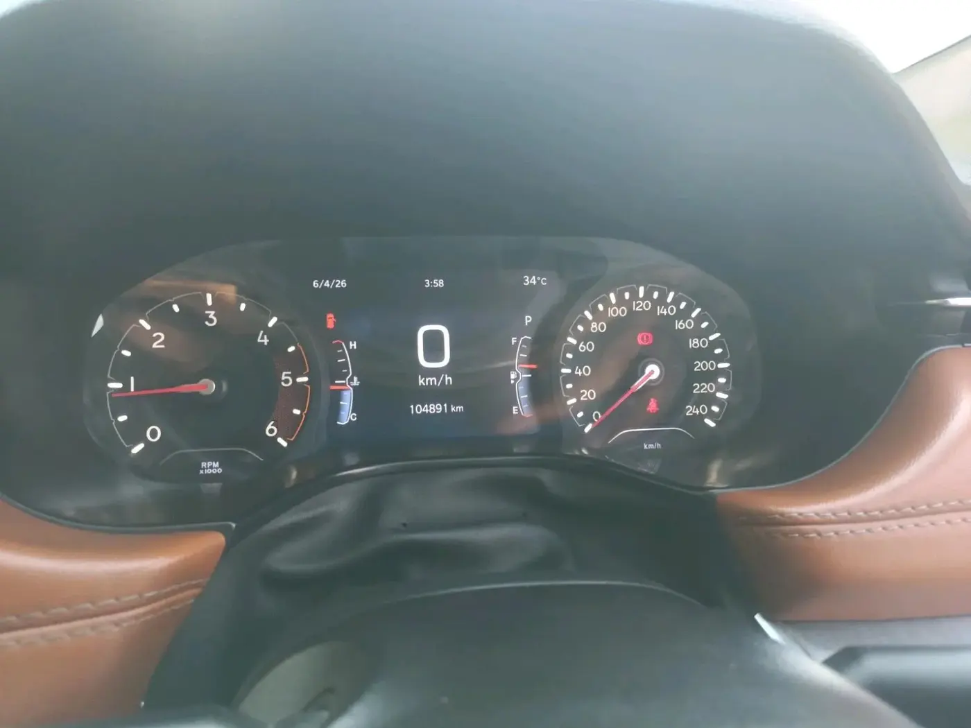 2021 Jeep Compass LIMITED (O) 2.0 DIESEL 4X4 AT, Diesel, Automatic, 1,04,891 km, interior