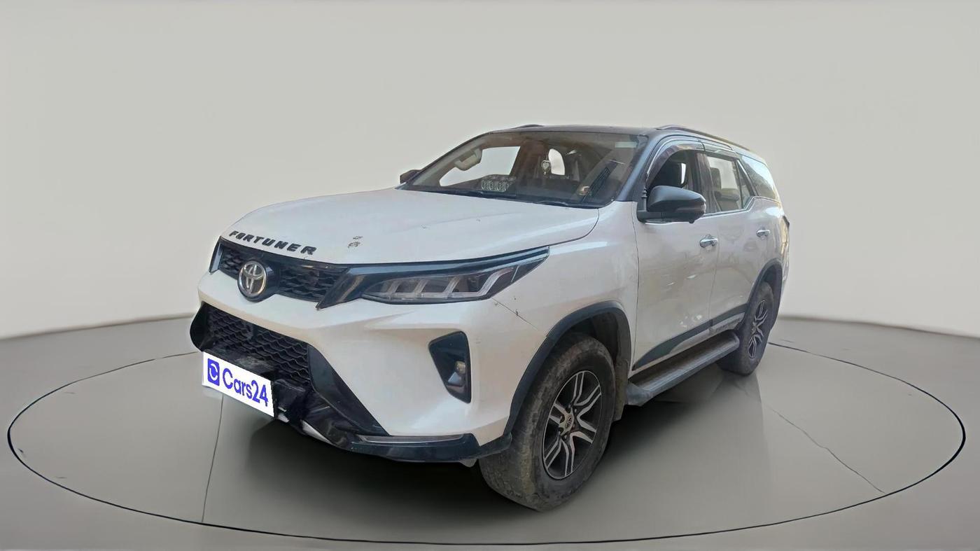 2018 Toyota Fortuner 2.8 4X2 AT, Diesel, Automatic, 1,81,686 km, exterior