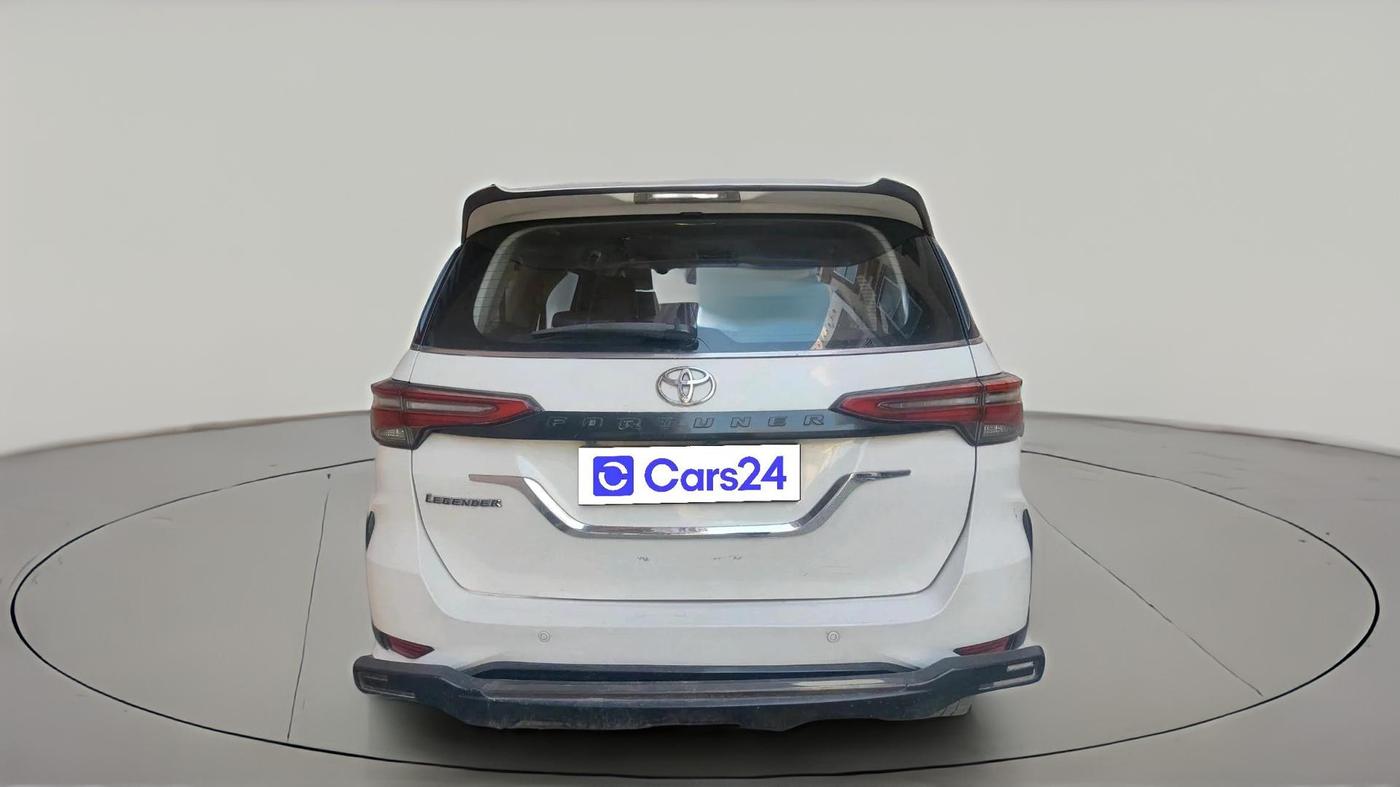 2018 Toyota Fortuner 2.8 4X2 AT, Diesel, Automatic, 1,81,686 km, exterior