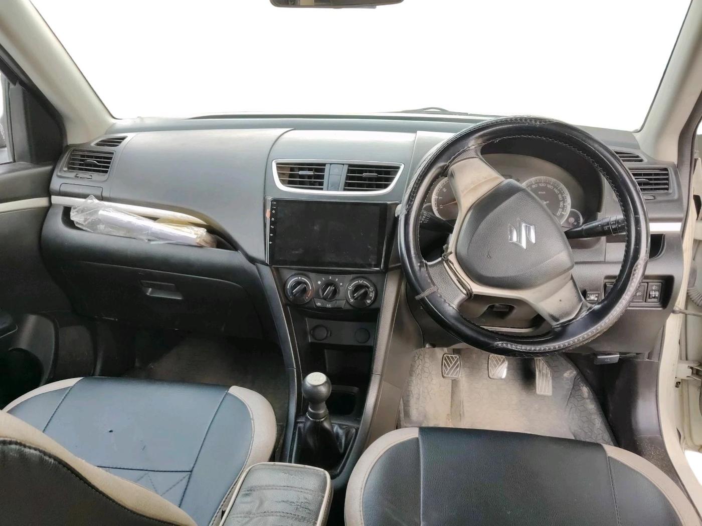 2014 Maruti Swift VXI, Petrol, Manual, 1,78,619 km, interior