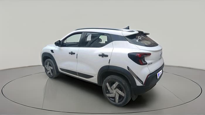 2024 Renault Kiger RXE MT, Petrol, Manual, 22,812 km, exterior