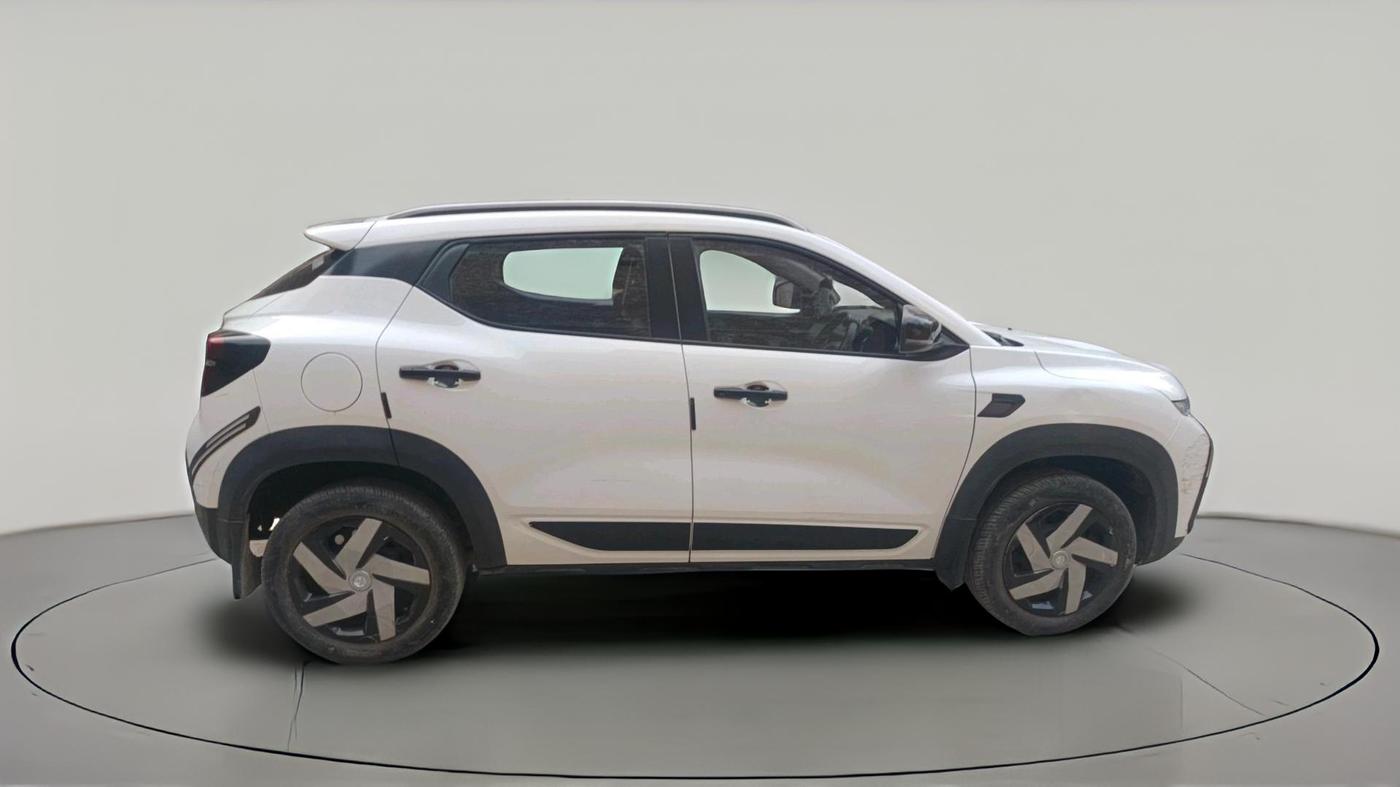 2024 Renault Kiger RXE MT, Petrol, Manual, 22,812 km, exterior