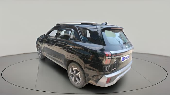 2025 Hyundai ALCAZAR Executive 7 STR 1.5 Turbo GDi Petrol MT, Petrol, Manual, 22,252 km, exterior