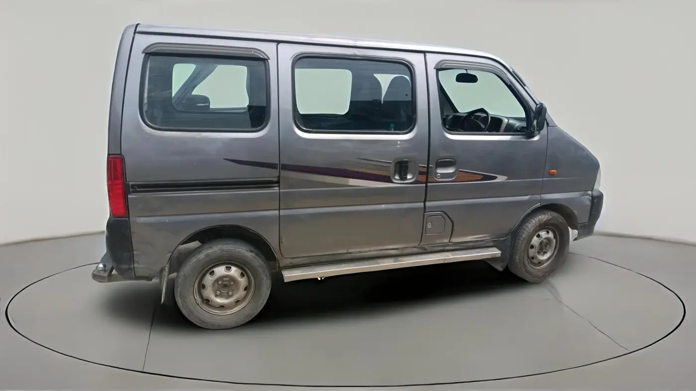 2017 Maruti Eeco 5 STR WITH A/C+HTR, CNG, Manual, 10,15,200 km, exterior