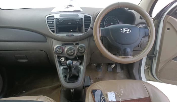 2011 Hyundai i10 ERA 1.1, Petrol, Manual, 99,189 km, interior
