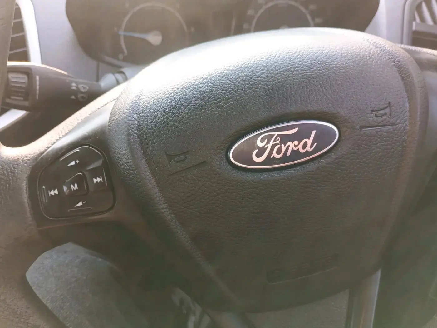 2017 Ford Ecosport TREND 1.5L DIESEL, Diesel, Manual, 1,23,456 km, interior