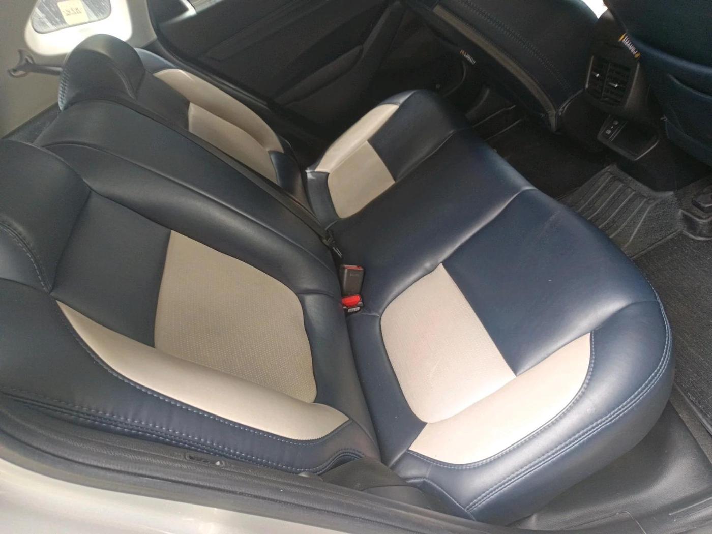 2023 KIA SELTOS HTK PLUS 1.5 DIESEL IMT, Diesel, Manual, 89,128 km, interior