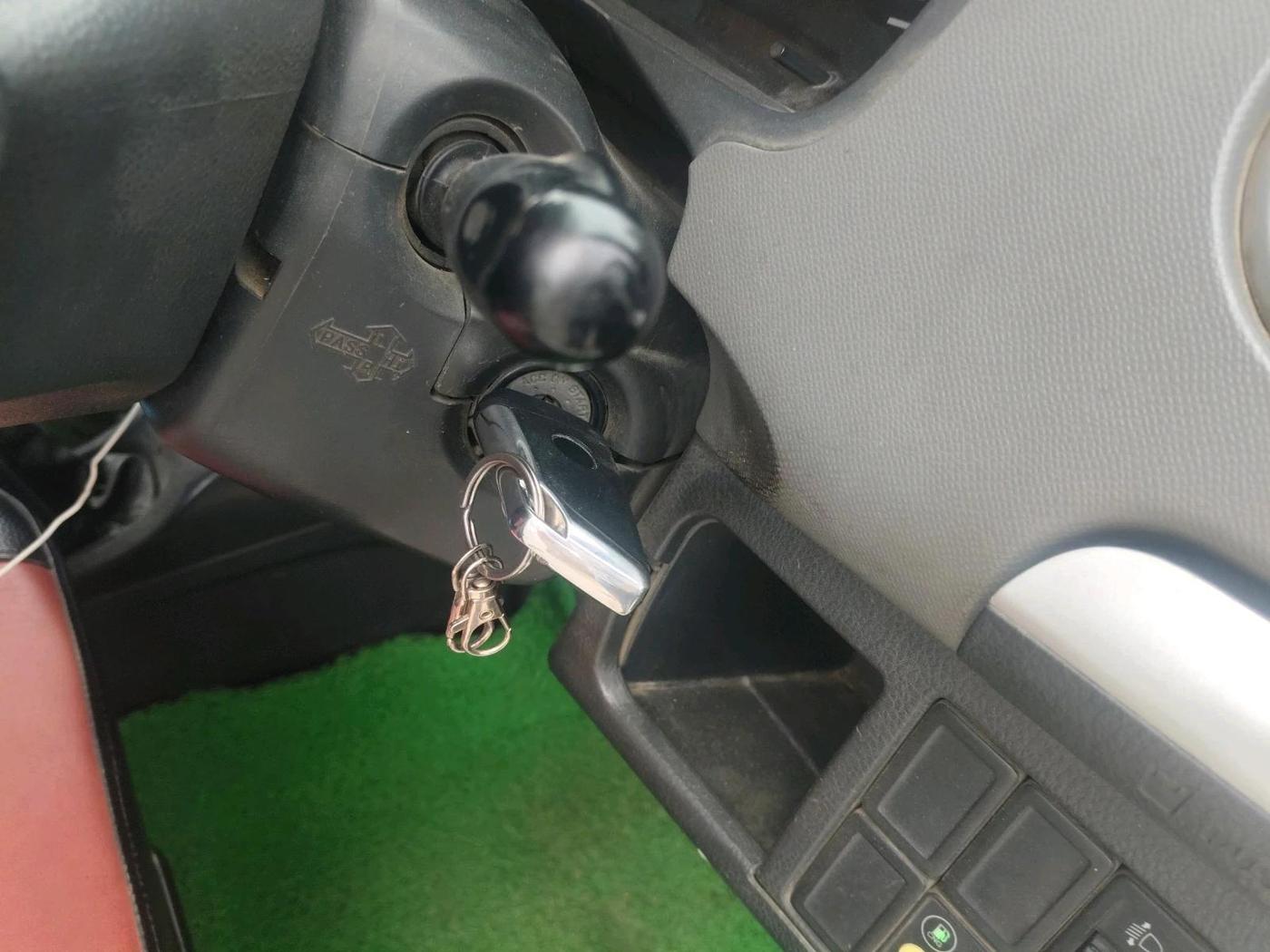2012 Maruti Wagon R 1.0 LXI CNG, CNG, Manual, 1,97,213 km, interior