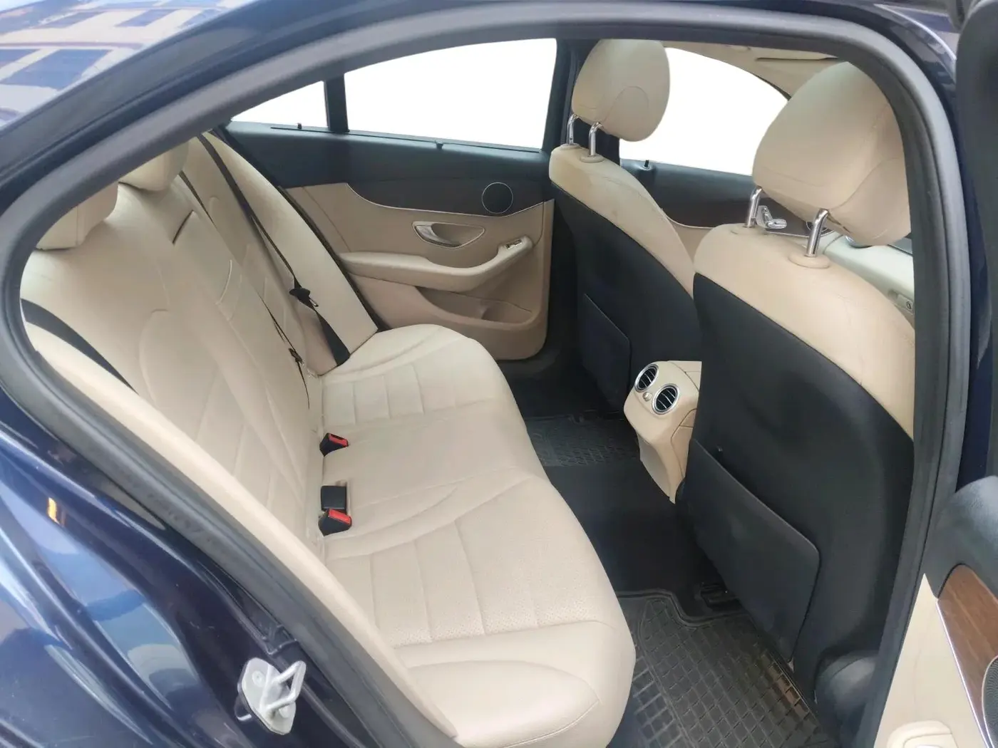 2020 Mercedes Benz C Class C 220d PROGRESSIVE, Diesel, Automatic, 49,988 km, interior