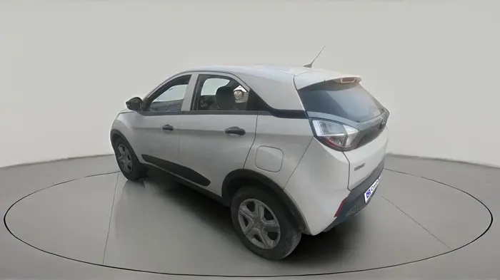 2017 Tata NEXON XM DIESEL, Diesel, Manual, 1,57,153 km, exterior