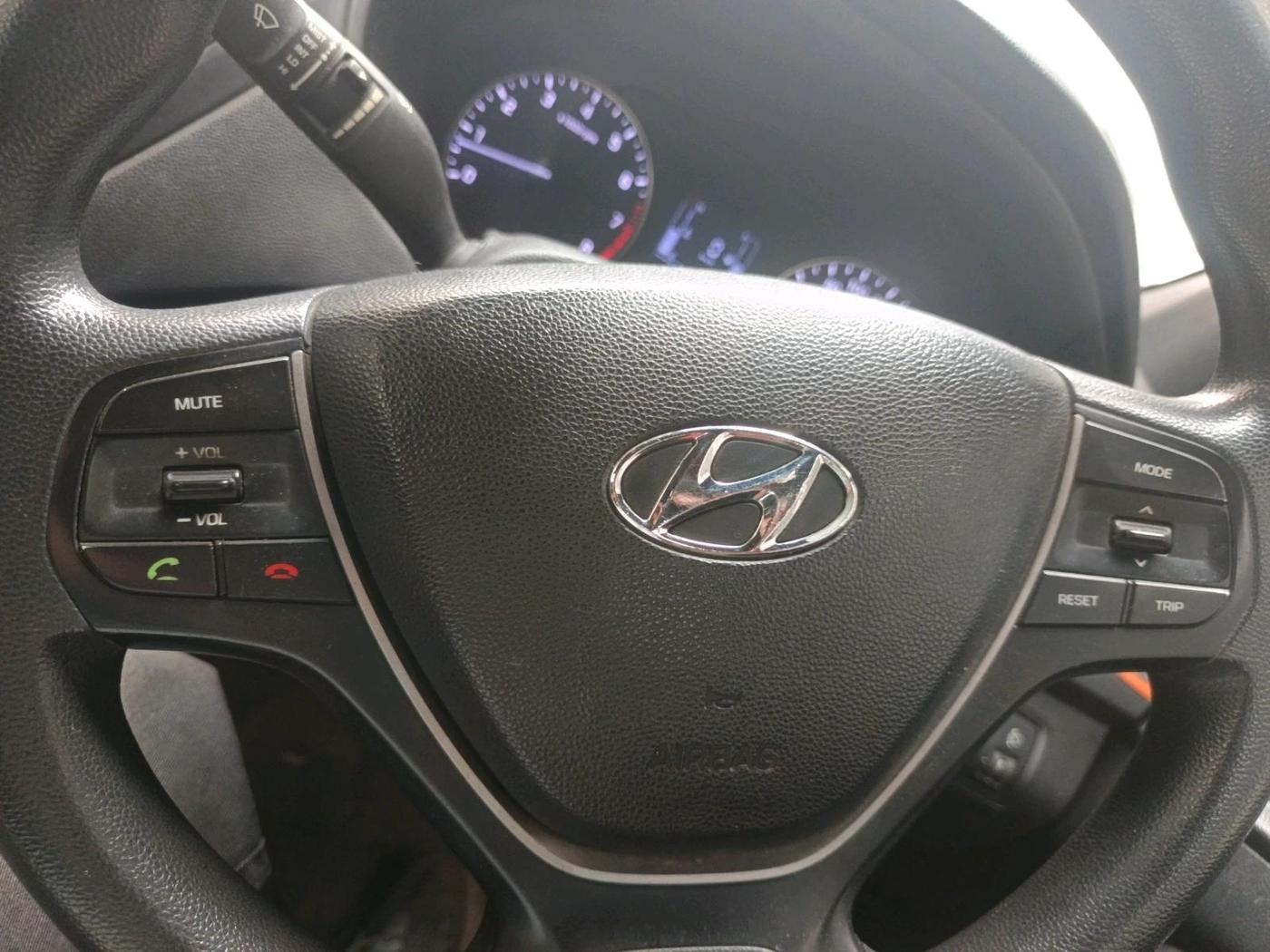 2017 Hyundai Elite i20 ASTA 1.2, Petrol, Manual, 69,867 km, interior