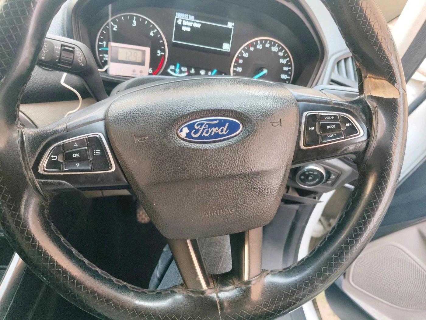2019 Ford Ecosport TITANIUM 1.5L DIESEL, Diesel, Manual, 1,02,913 km, interior