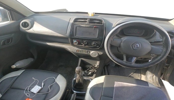 2016 Renault Kwid RXT 0.8 (O), Petrol, Manual, 1,18,740 km, interior