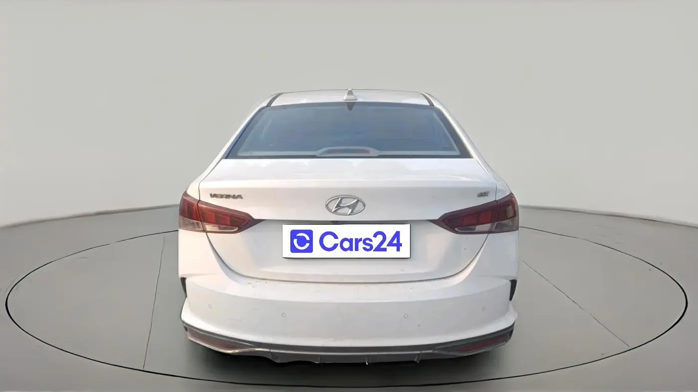 2020 Hyundai Verna SX 1.5 VTVT, Petrol, Manual, 1,21,768 km, exterior