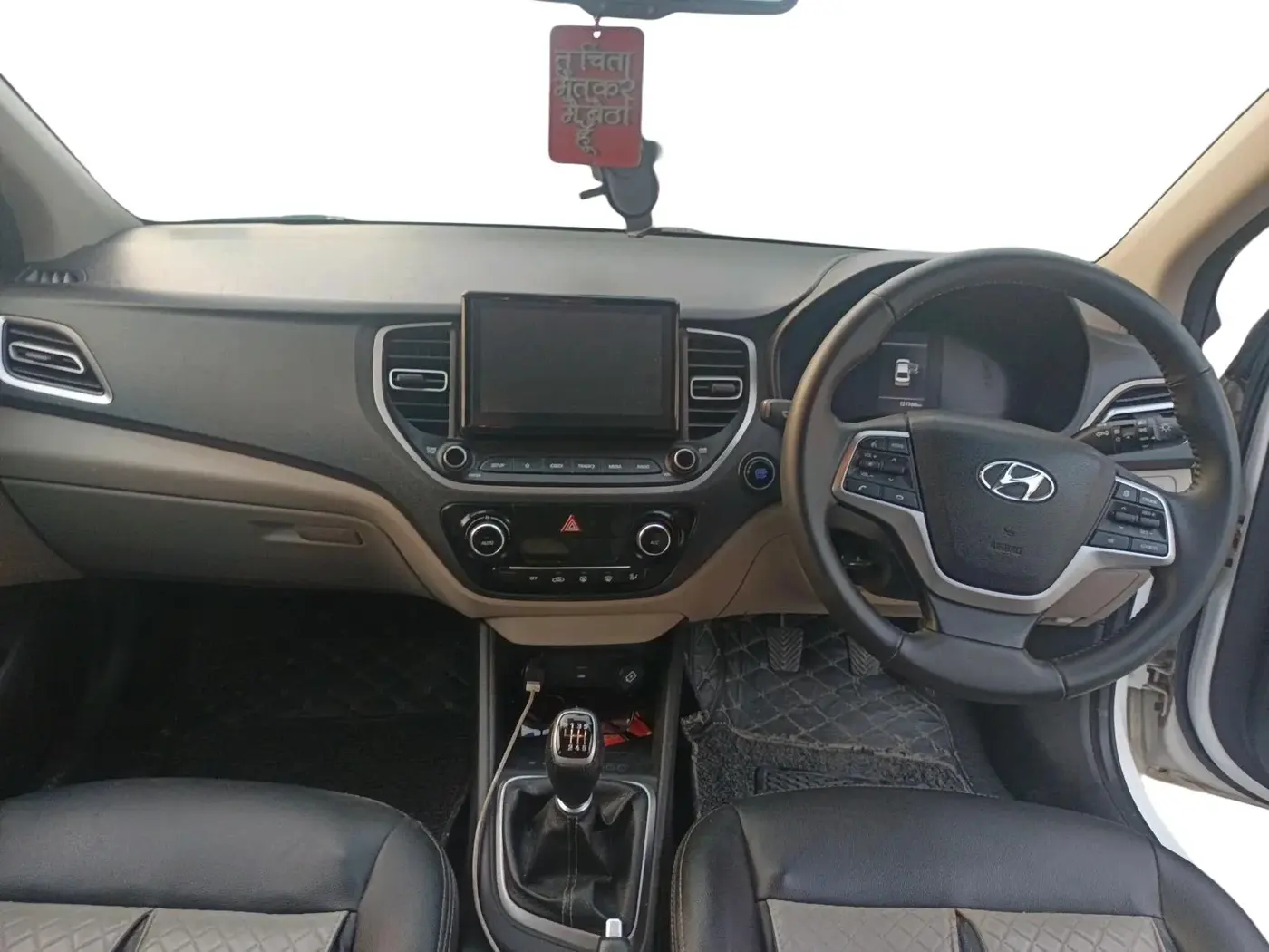 2020 Hyundai Verna SX 1.5 VTVT, Petrol, Manual, 1,21,768 km, interior