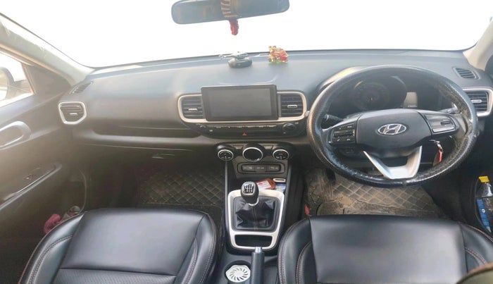 2022 Hyundai VENUE SX 1.0 TURBO, Petrol, Manual, 29,603 km, interior
