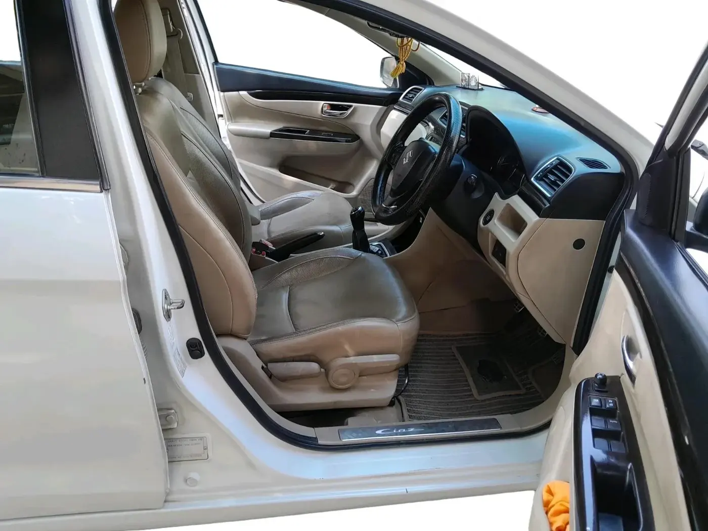 2018 Maruti Ciaz ALPHA DIESEL 1.3, Diesel, Manual, 69,056 km, interior