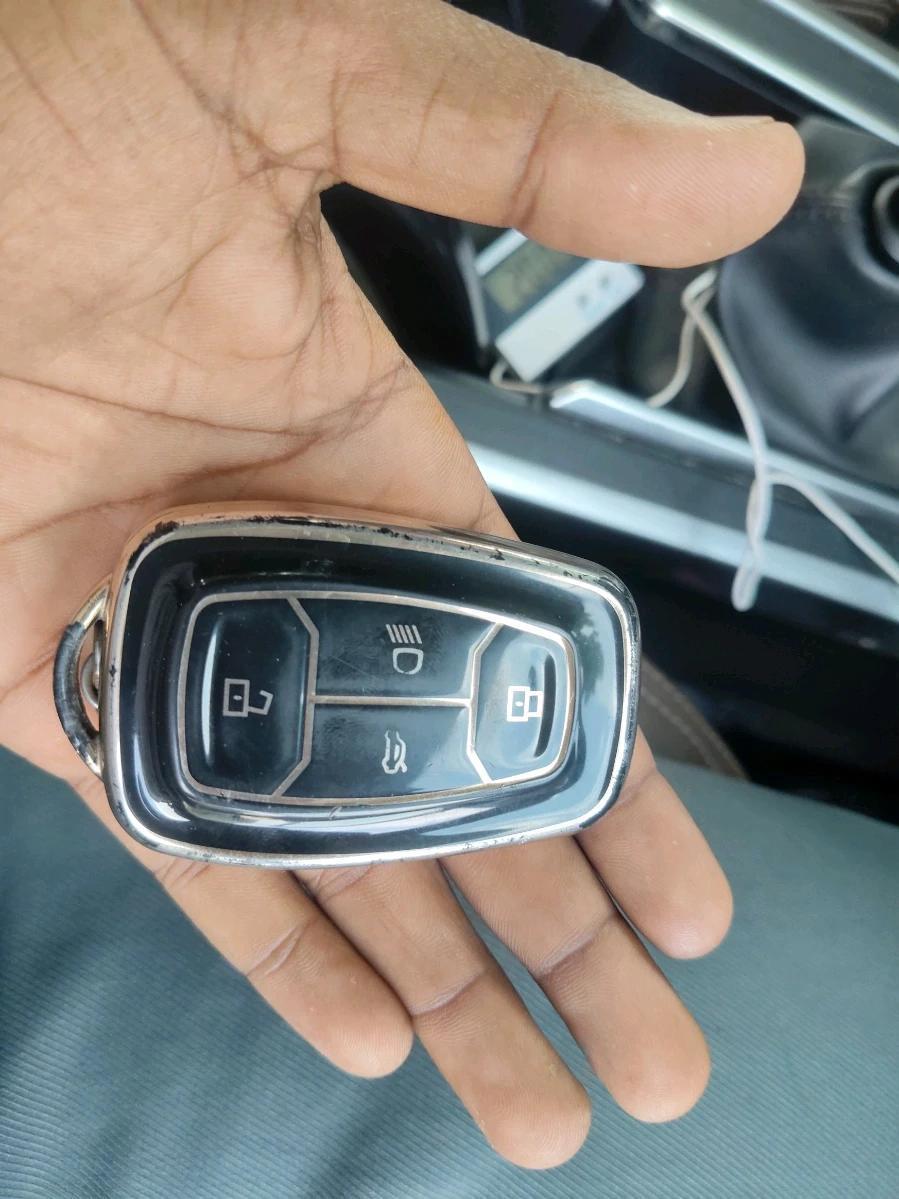 2019 Tata Harrier XZ 2.0L, Diesel, Manual, 86,520 km, interior