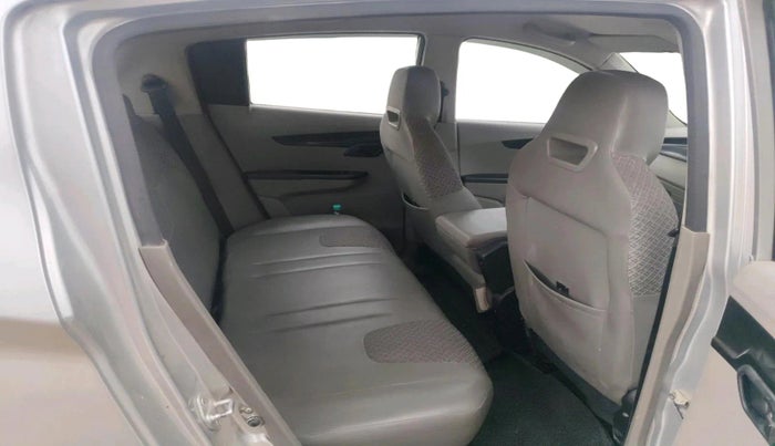 2017 Mahindra Kuv100 K4 D 5 STR, Diesel, Manual, 1,13,007 km, interior