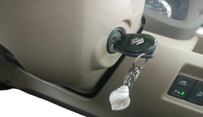 2017 Maruti Ertiga VDI SHVS, Diesel, Manual, 1,07,743 km, interior