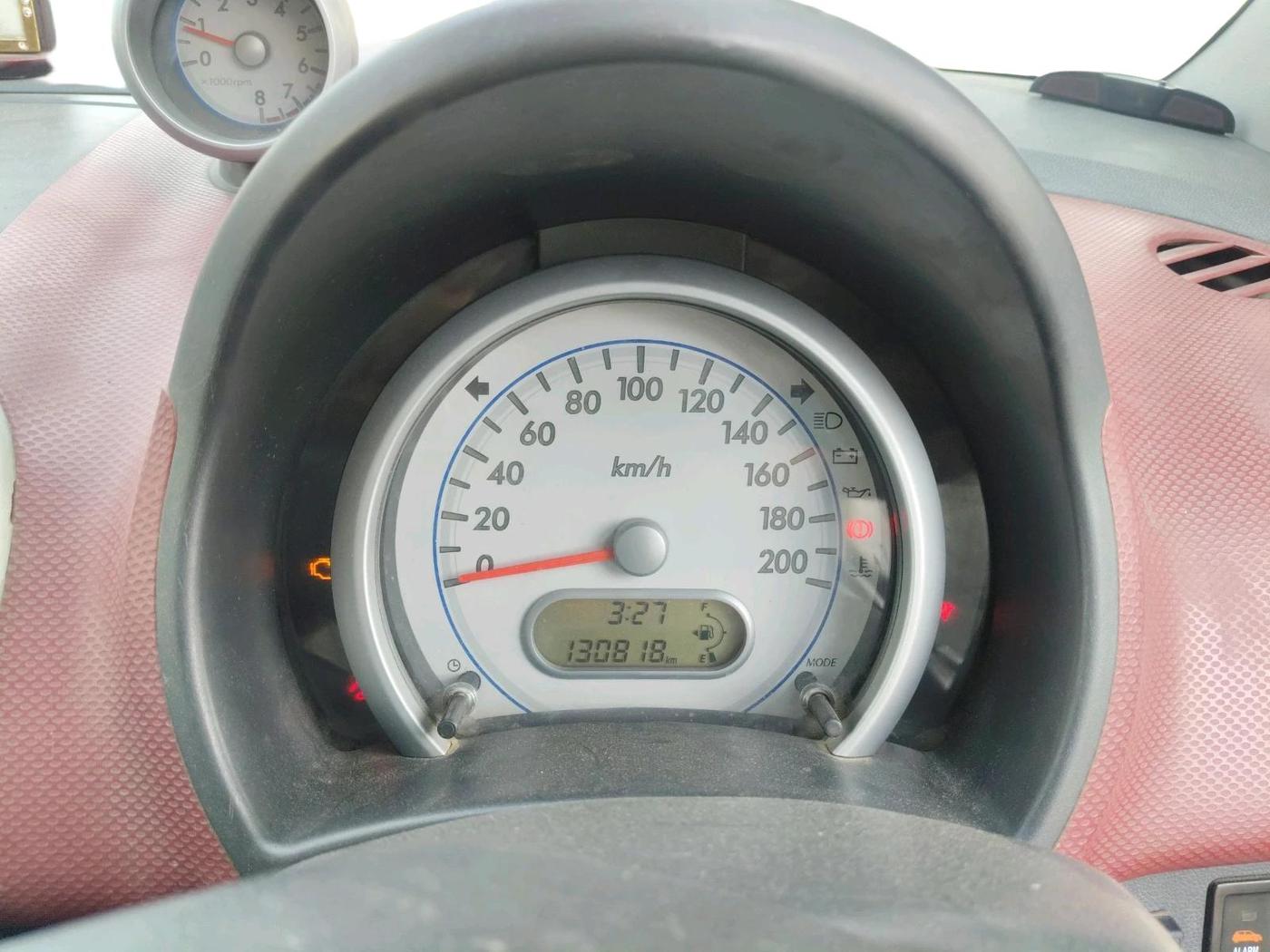 2013 Maruti Ritz ZXI, CNG, Manual, 1,30,818 km, interior