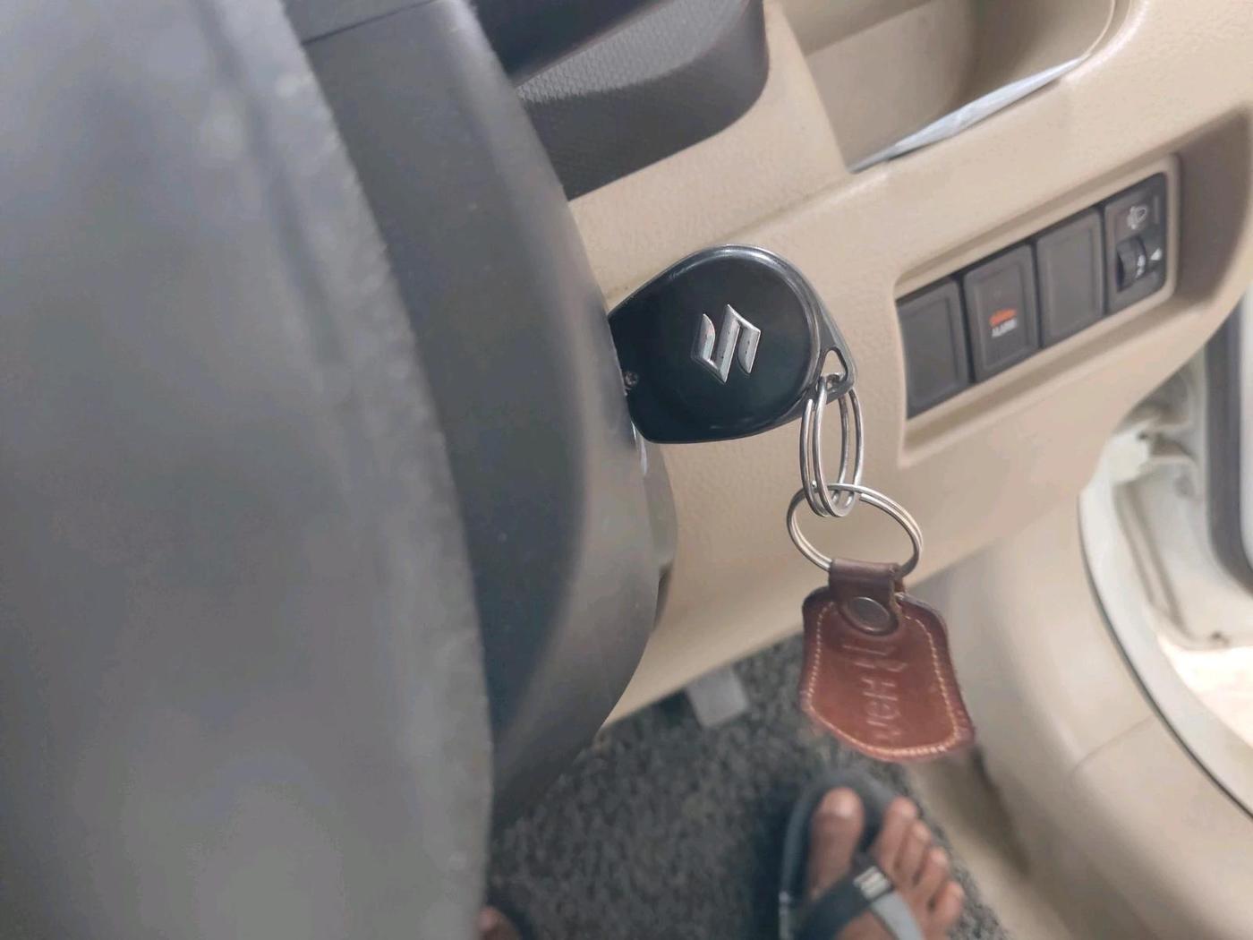 2016 Maruti Swift Dzire LDI, Diesel, Manual, 1,16,278 km, interior