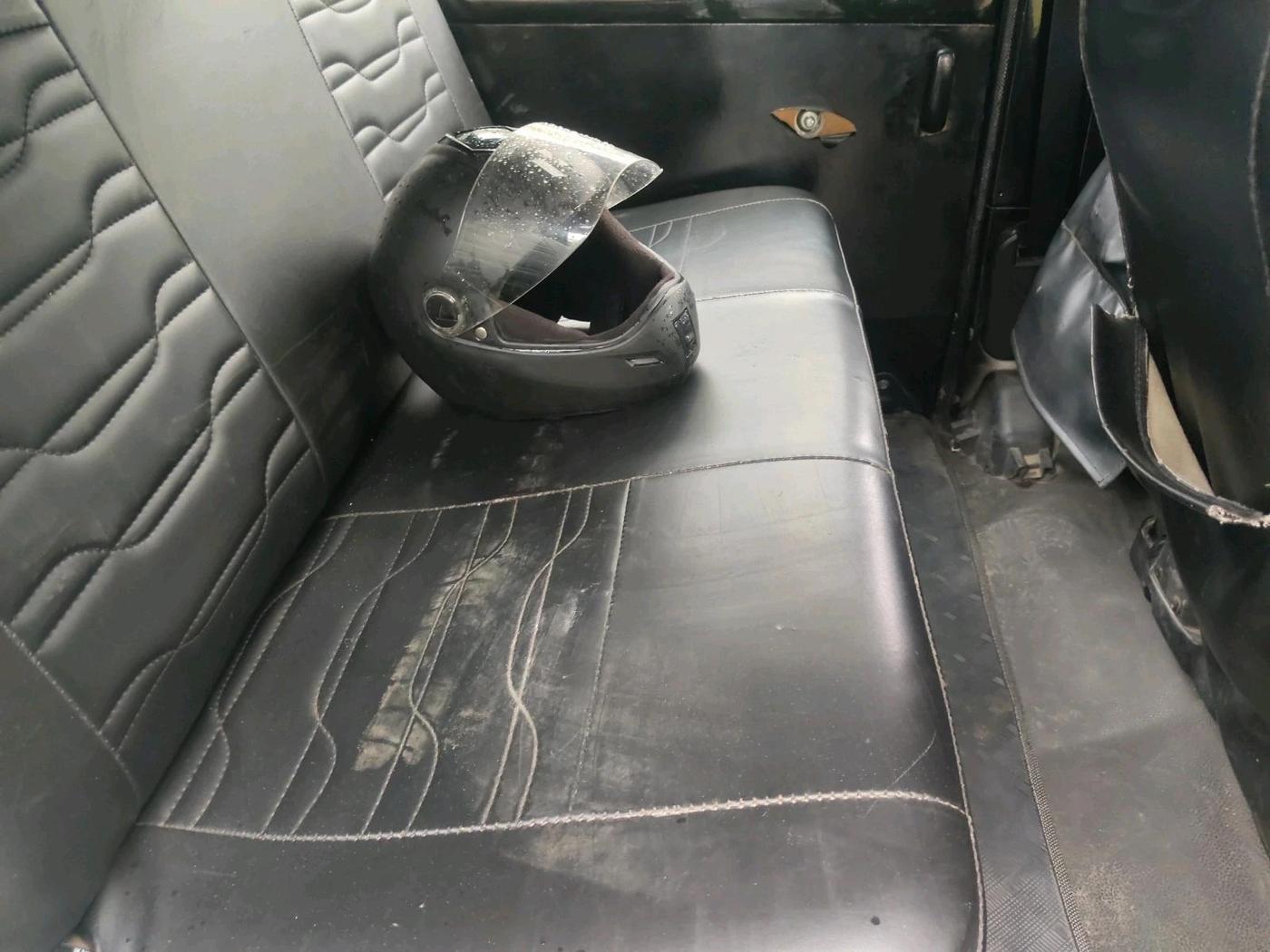 2018 Maruti Eeco 5 STR WITH A/C+HTR CNG, CNG, Manual, 1,55,389 km, interior