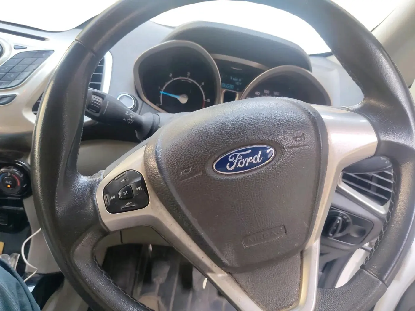 2017 Ford Ecosport TITANIUM 1.5L DIESEL, Diesel, Manual, 86,639 km, interior