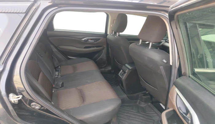 2022 Toyota URBAN CRUISER HYRYDER G HYBRID, Hybrid, Automatic, 62,143 km, interior