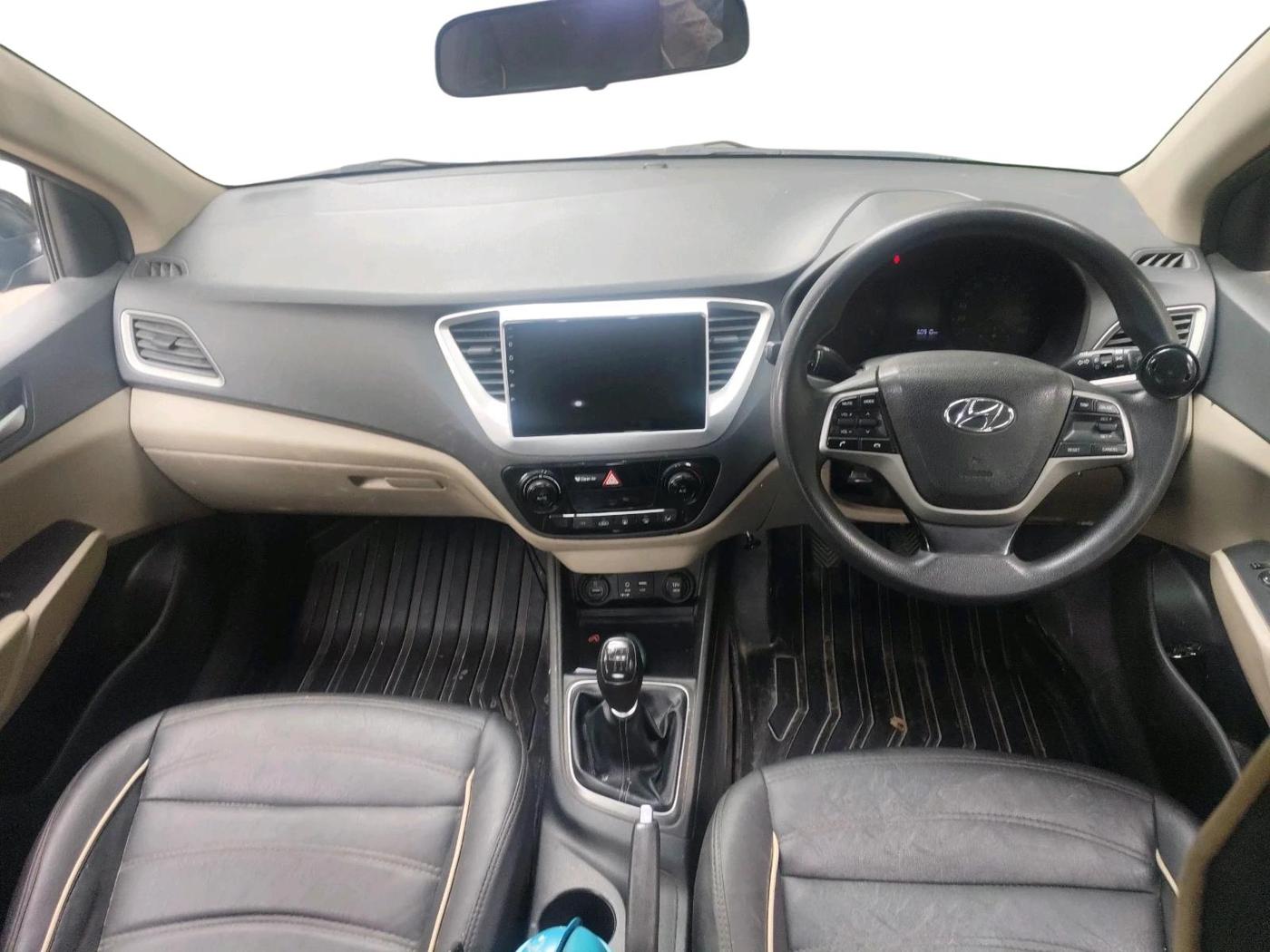 2018 Hyundai Verna 1.6 EX CRDI, Diesel, Manual, 60,910 km, interior