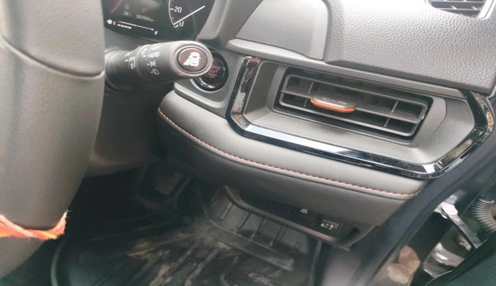 2025 Honda ELEVATE ZX CVT, Petrol, Automatic, 2,505 km, interior