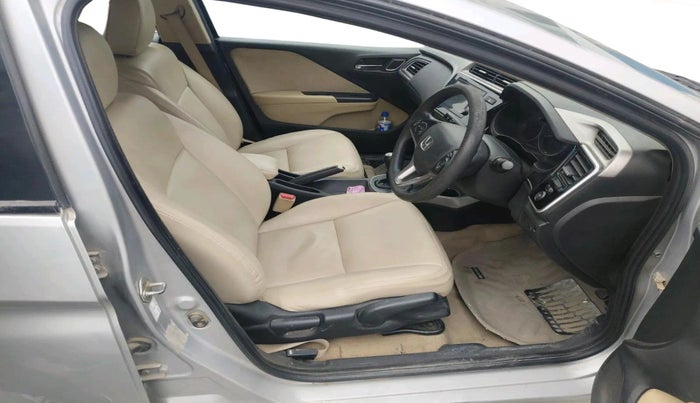 2017 Honda City 1.5L I-DTEC V, Diesel, Manual, 85,761 km, interior