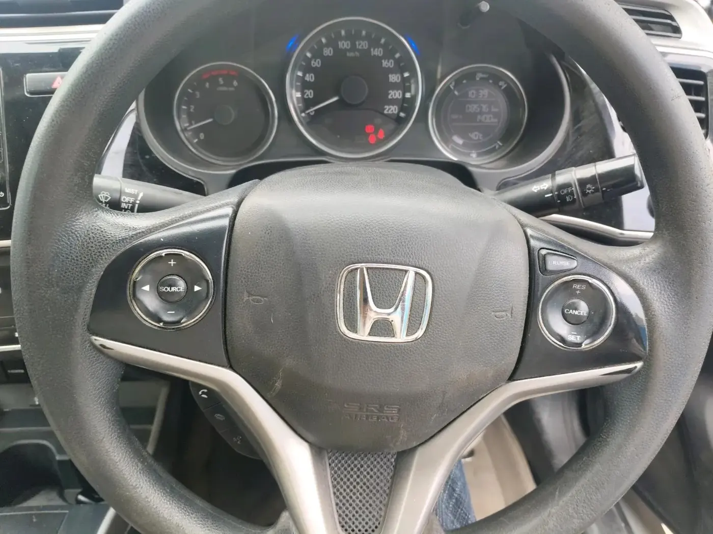 2017 Honda City 1.5L I-DTEC V, Diesel, Manual, 85,761 km, interior