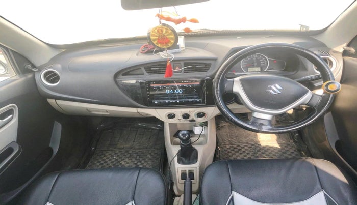 2022 Maruti Alto LXI O, Petrol, Manual, 35,000 km, interior