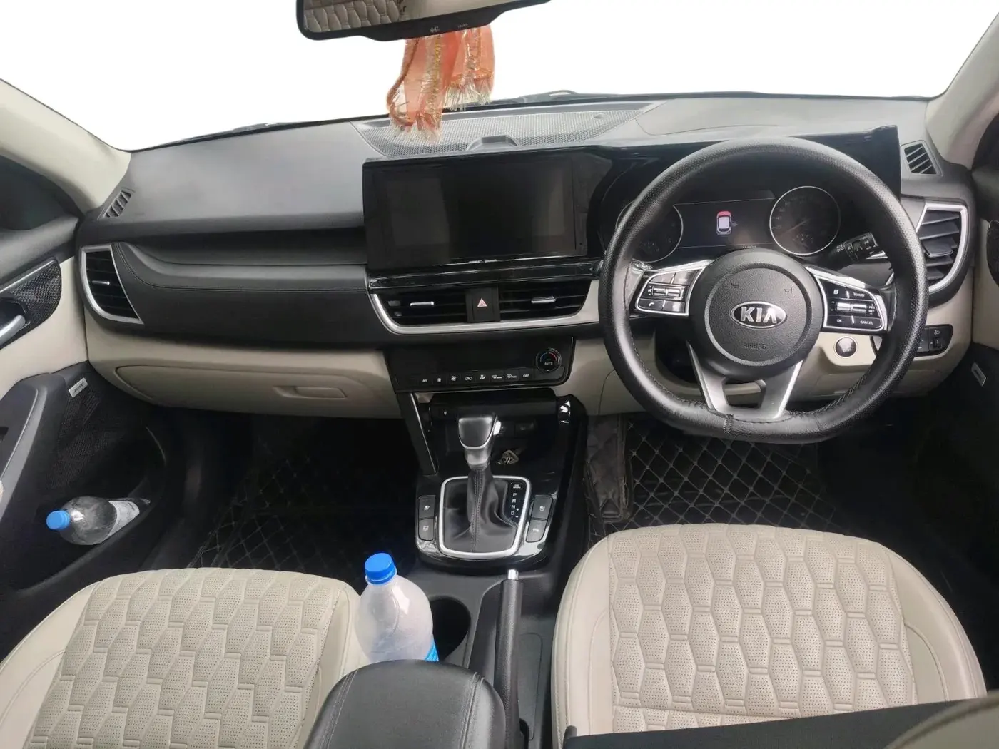 2019 KIA SELTOS HTX PLUS AT1.5 DIESEL, Diesel, Automatic, 1,11,027 km, interior