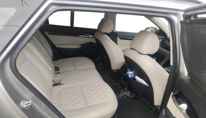 2019 KIA SELTOS HTX PLUS AT1.5 DIESEL, Diesel, Automatic, 1,11,027 km, interior