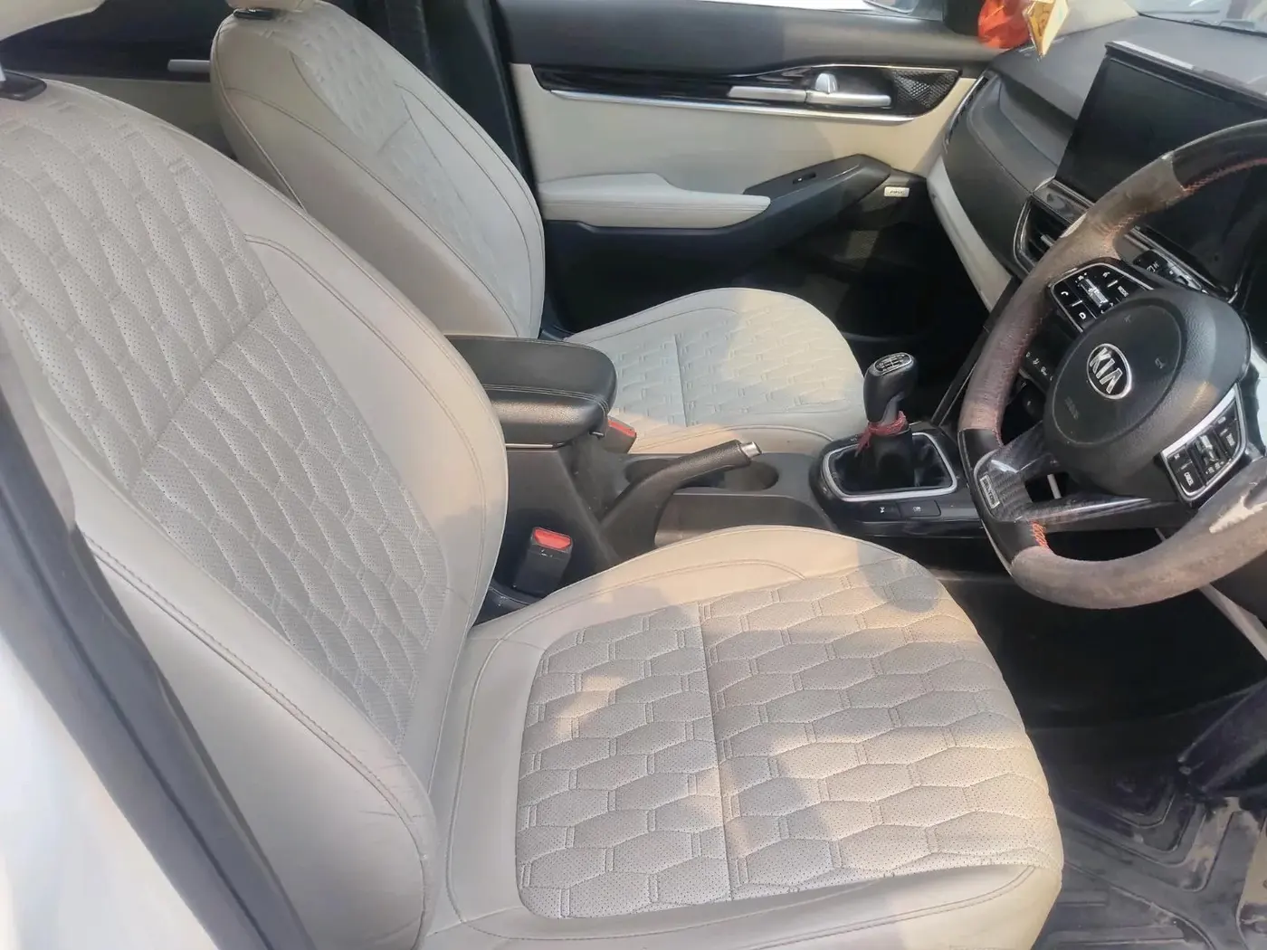 2020 KIA SELTOS HTX PLUS 1.5 DIESEL, Diesel, Manual, 78,090 km, interior