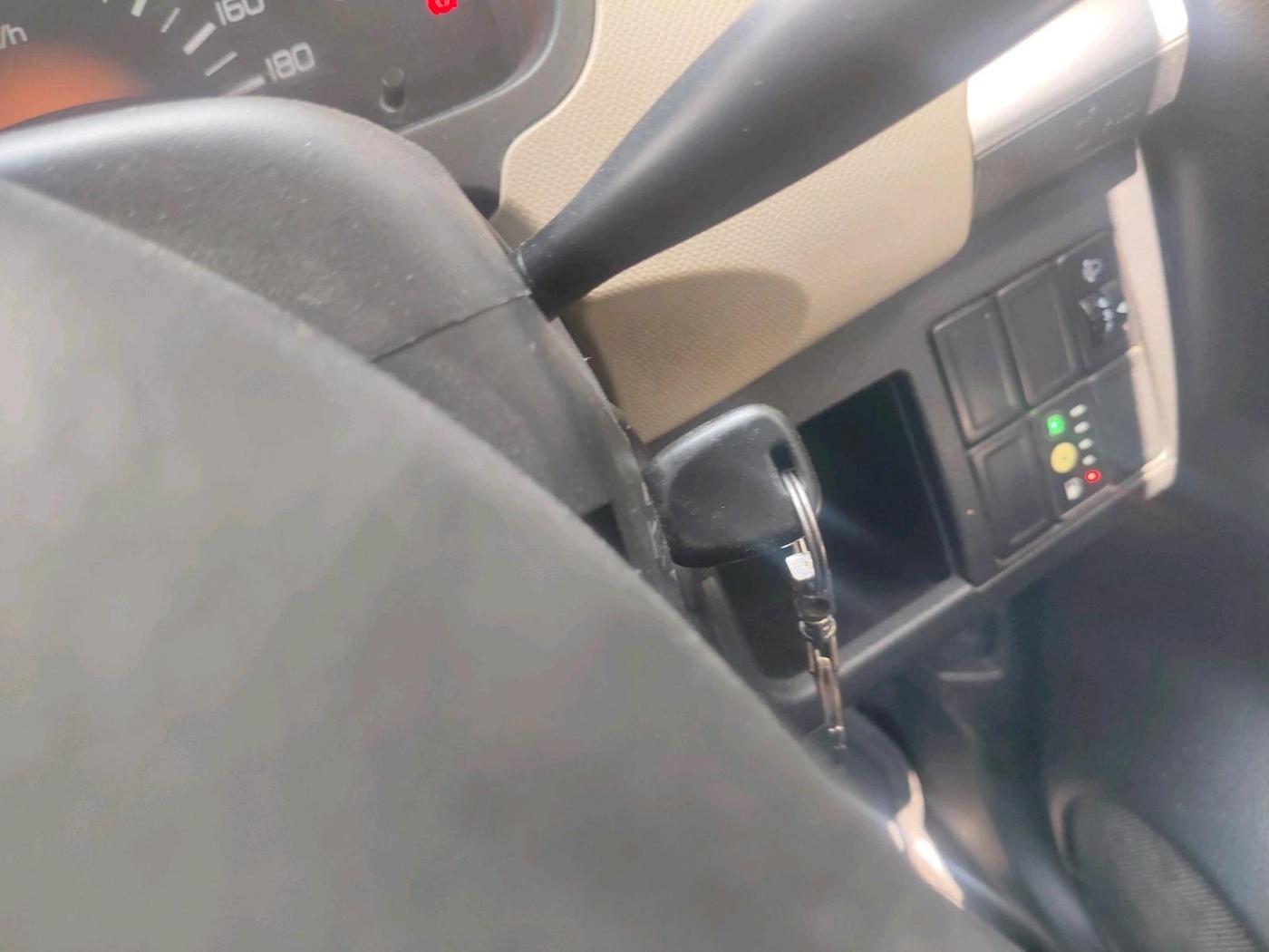 2018 Maruti Wagon R 1.0 LXI CNG, CNG, Manual, 83,512 km, interior