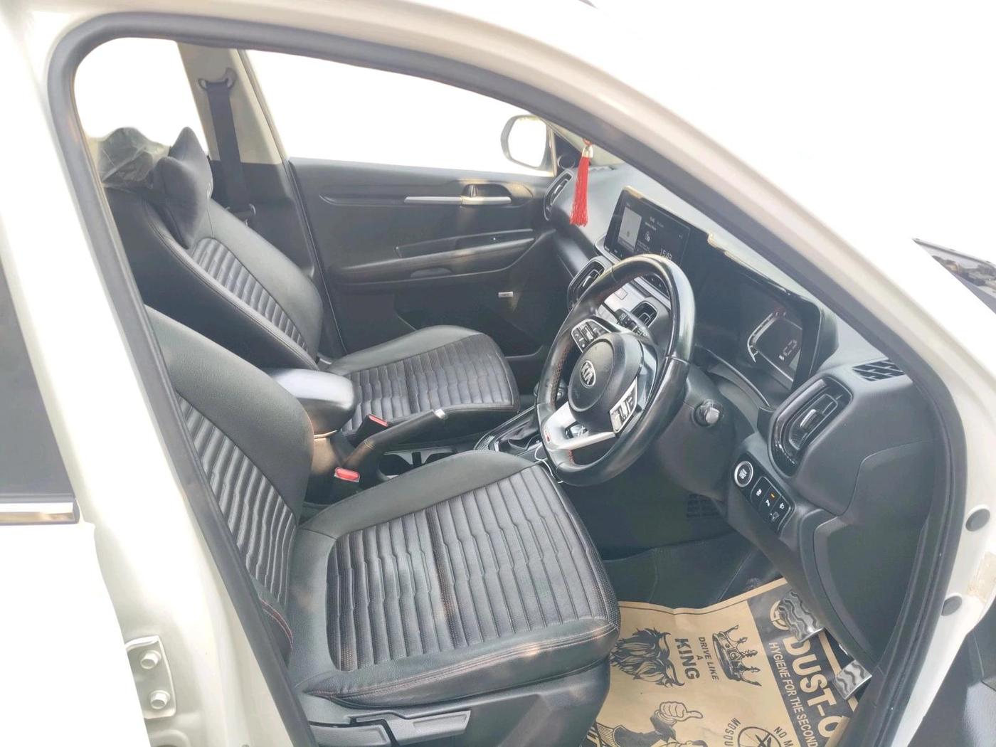 2021 KIA SONET GTX PLUS 1.5 AT, Diesel, Automatic, 1,46,081 km, interior