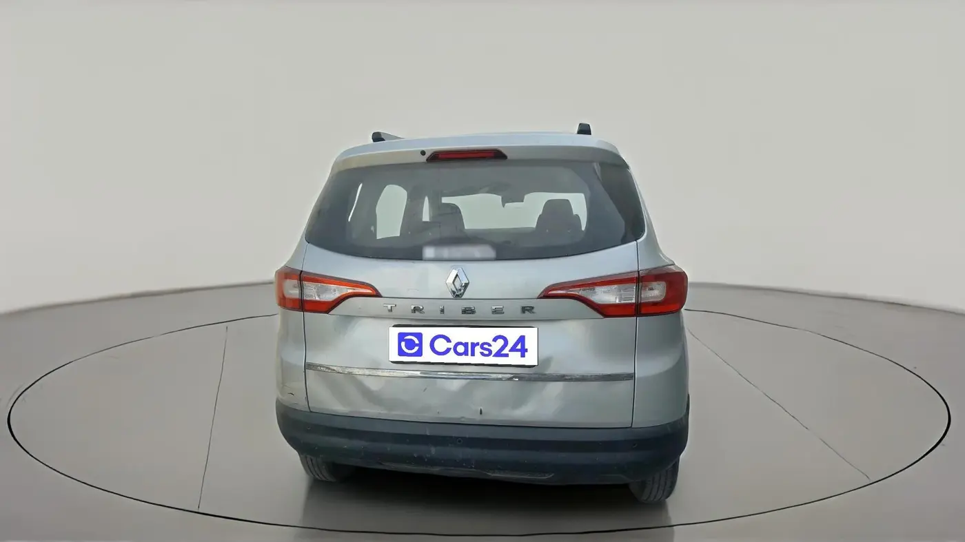 2024 Renault TRIBER RXL MT, Petrol, Manual, 64,873 km, exterior