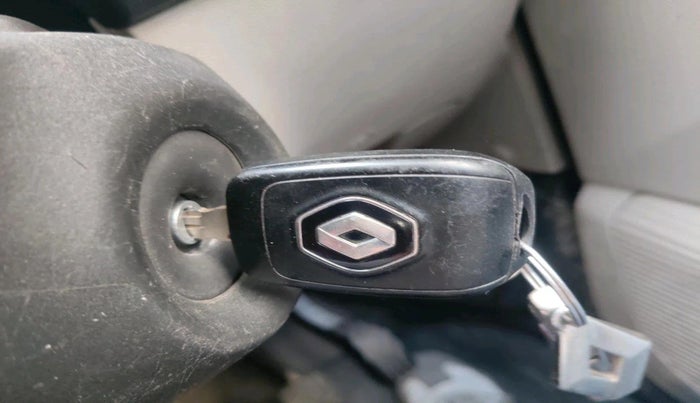 2024 Renault TRIBER RXL MT, Petrol, Manual, 64,873 km, interior