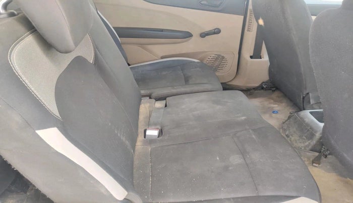 2024 Renault TRIBER RXL MT, Petrol, Manual, 64,873 km, interior