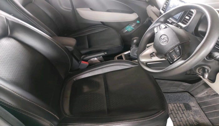 2023 Hyundai VENUE S 1.2, Petrol, Manual, 29,190 km, interior