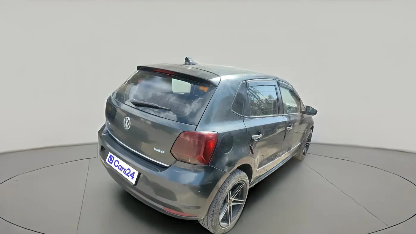 2018 Volkswagen Polo HIGHLINE PLUS 1.0 16 ALLOY, Petrol, Manual, 1,85,096 km, exterior