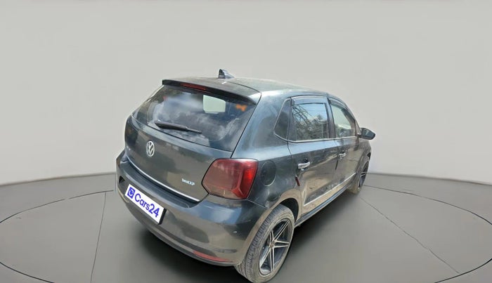 2018 Volkswagen Polo HIGHLINE PLUS 1.0 16 ALLOY, Petrol, Manual, 1,85,096 km, exterior