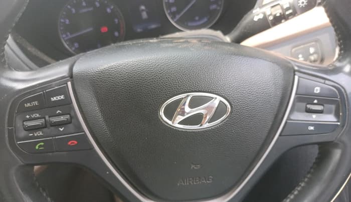 2016 Hyundai Elite i20 ASTA 1.2, Petrol, Manual, 1,88,500 km, interior