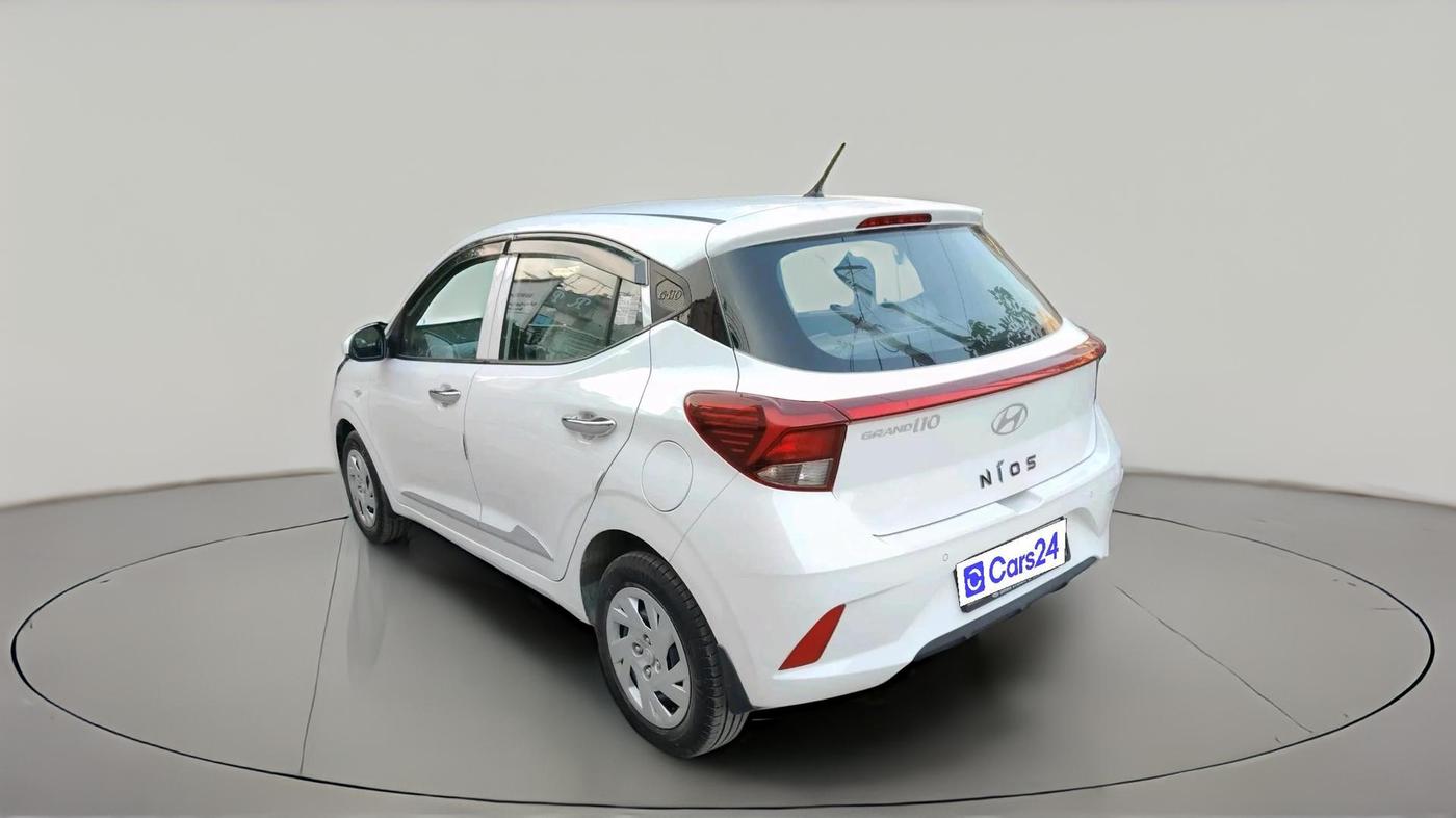 2025 Hyundai GRAND I10 NIOS SPORTZ 1.2 KAPPA VTVT, Petrol, Manual, 15,749 km, exterior
